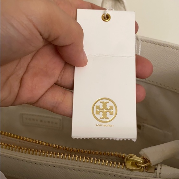 *MOVING SALE* NWT TORY BURCH IVORY BAG - Picture 4 of 5